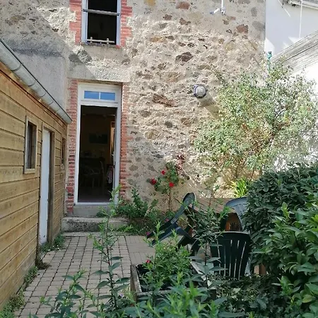Villa Le 8 Pouzauges Exterior foto